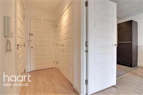1 bedroom flat to rent, Gateway Court - Gants Hill - IG2