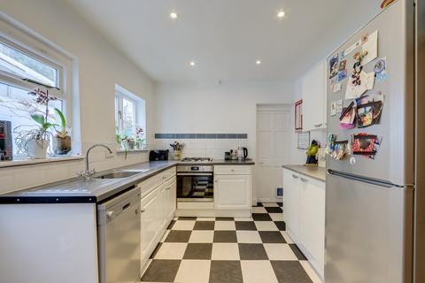 27 Pascoe Road, London, SE13 5JE
