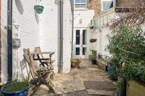 27 Pascoe Road, London, SE13 5JE