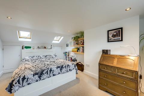 27 Pascoe Road, London, SE13 5JE