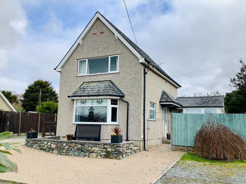Tawelfan, Talybont, LL43 2AF 2 bed detached house for sale £370,000