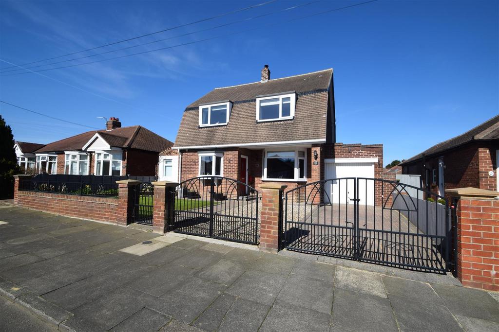 Fairfield Drive, West Monkseaton 3 bed detached house £475,000