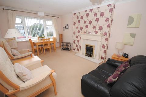 176 Sandgate Drive, Kippax, Leeds, LS25 7QR