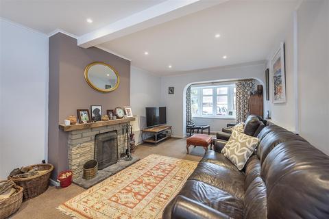 17 Paddock Wood, Harpenden, AL5 1JU