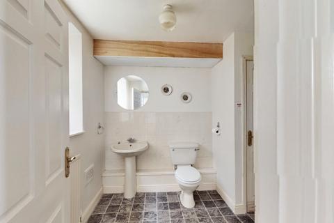 14 High Fellside, Kendal, LA9 4JG