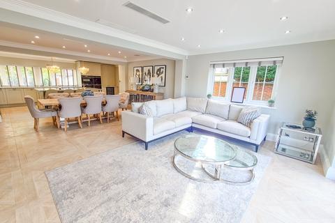 6 bedroom detached house for sale, Wraysbury, Berkshire