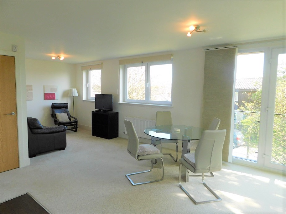 71783 2023 burnb img 03 0000