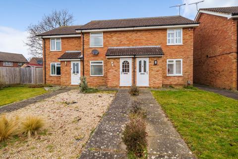 40 Buckingham Way, Frimley, Camberley, GU16 8XF