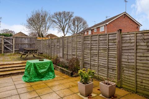 40 Buckingham Way, Frimley, Camberley, GU16 8XF