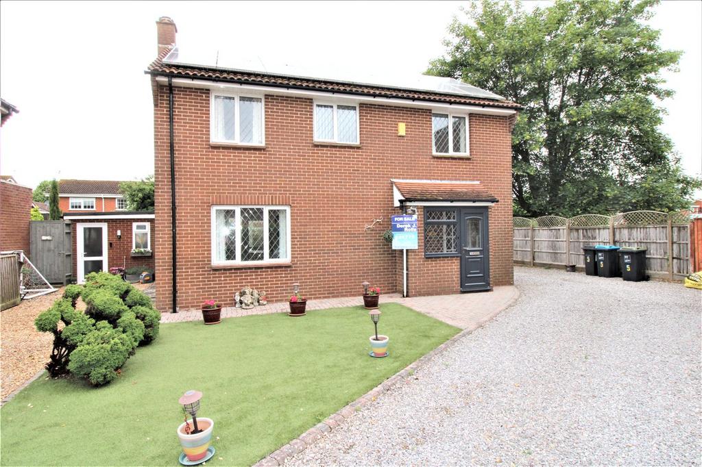 Copythorne Close, Bournemouth, BH8 4 bed detached house for sale £475,000