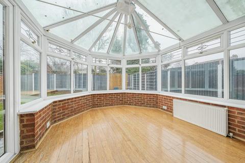 2a Shakespeare Way, Feltham, TW13 7PE