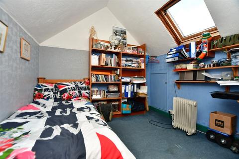 5 Beckley Road, Sheerness, ME12 2BQ