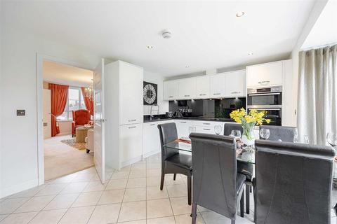 2 Appleton Drive, Livingston, EH54 6FP