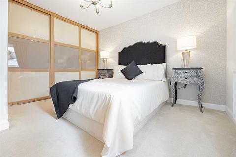 2 Appleton Drive, Livingston, EH54 6FP