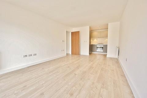 1 bedroom apartment to rent, Clapham Road, London, SW9