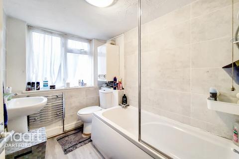 28 Ducketts Road, Dartford, DA1 4BA