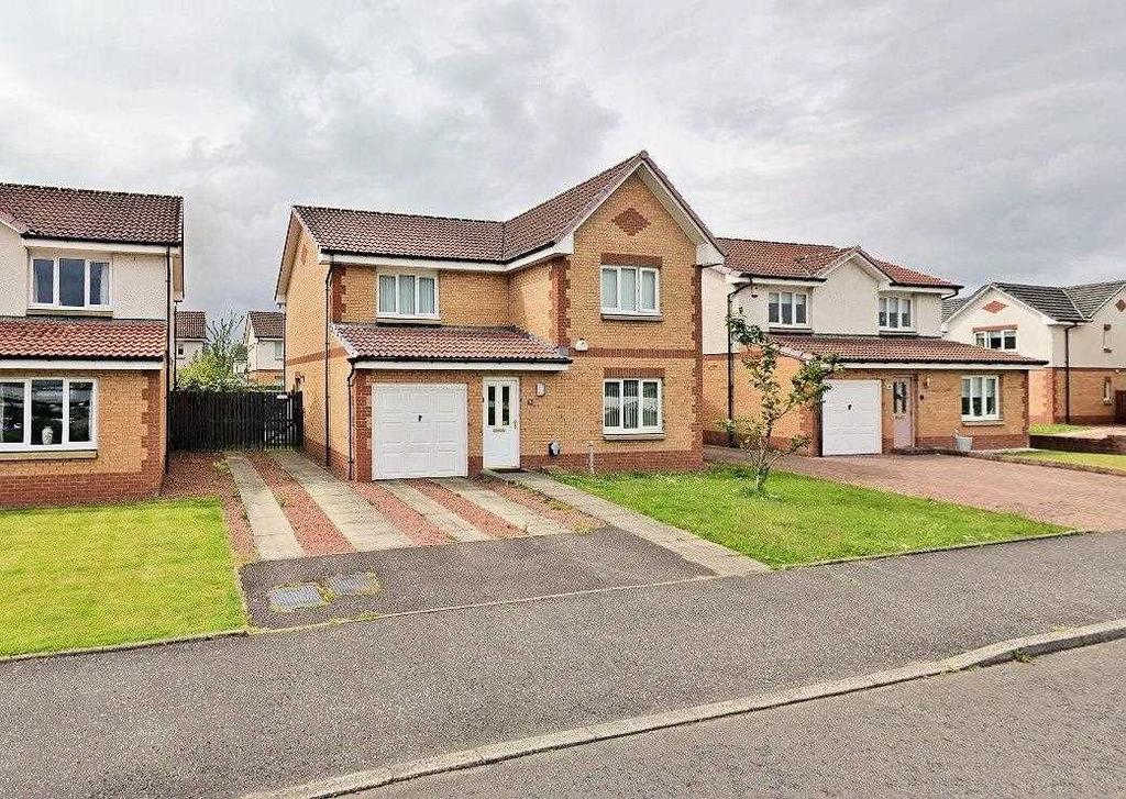 Whitehaugh Road, Parkhouse, GLASGOW 4 bed detached house £275,000
