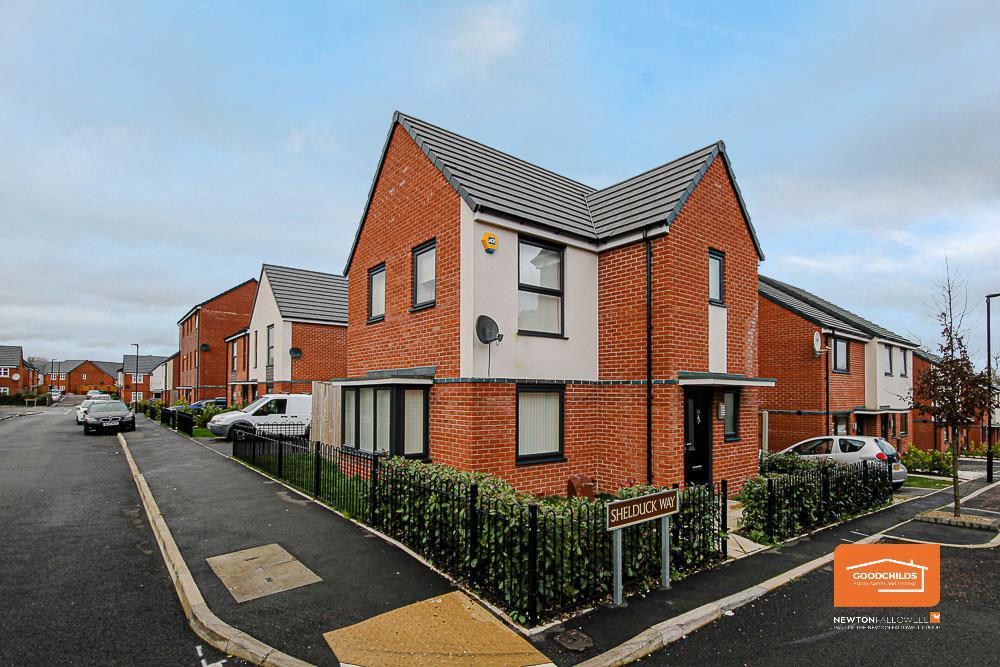 Shelduck Way, Leamore, Walsall, WS3 3 bed semidetached house £980