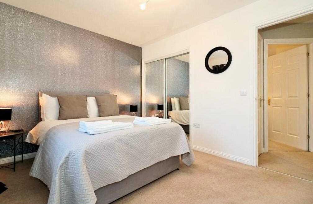 Bedroom Two (2)