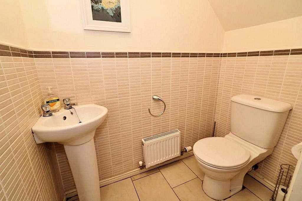 Lower Level WC