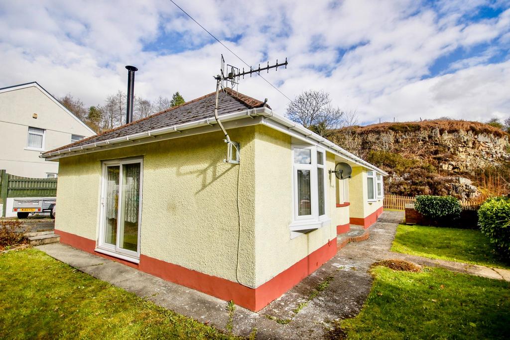 Greenfield Bungalow, Greenfield... 4 bed bungalow £279,000