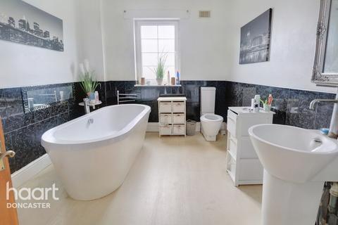 66 Owston Road, Carcroft, Doncaster, DN6 8DL