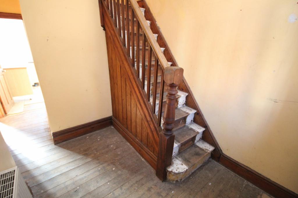 Ryecroft Road, Stretford, M32 3 bed semidetached house £300,000