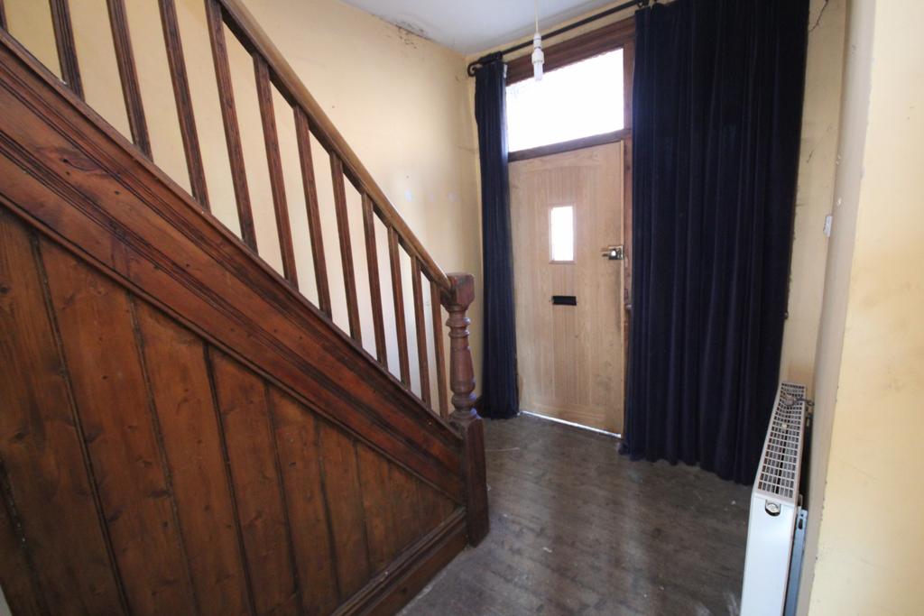 Ryecroft Road, Stretford, M32 3 bed semidetached house £300,000