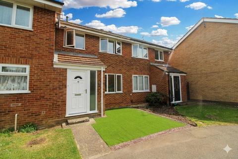 Petersham Close, Newport Pagnell