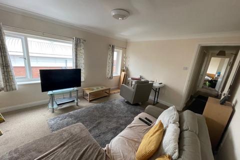 1 bedroom flat to rent, High Street  Droitwich  WR9 8EP