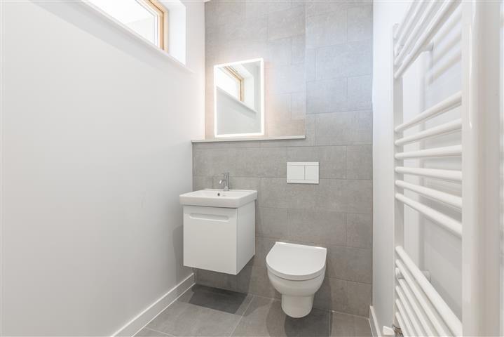 0 C2 A0126-HDR (Small)