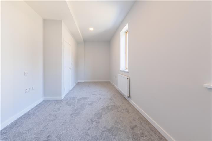 0 C2 A0183-HDR (Small)