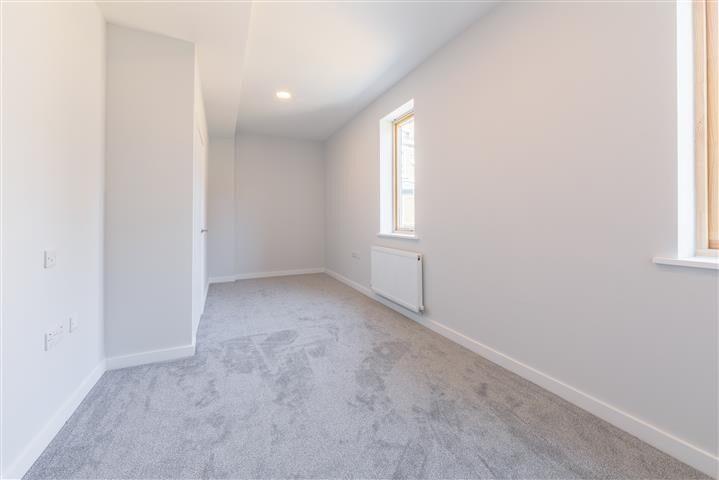 0 C2 A0189-HDR (Small)