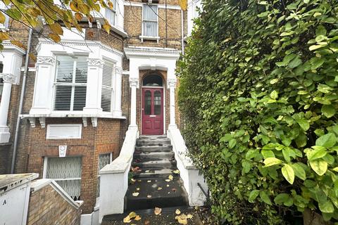 3 bedroom apartment for sale, Geraldine Road, London, SW18