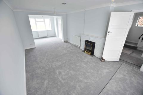 10 Portland Crescent, Feltham, TW13 4RY