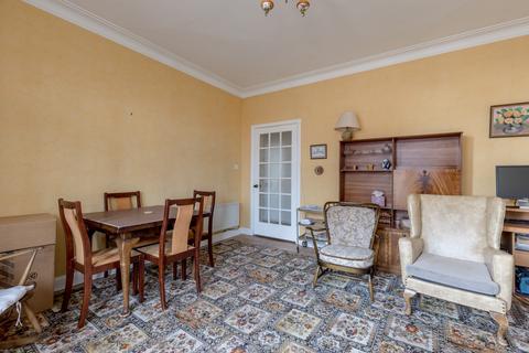 6/7 Falcon Road, Edinburgh, EH10 4AH