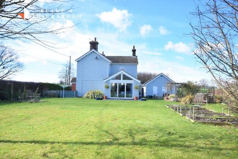 York Villa Chapel Road, Beaumont, Clacton-on-sea, CO16 0AR