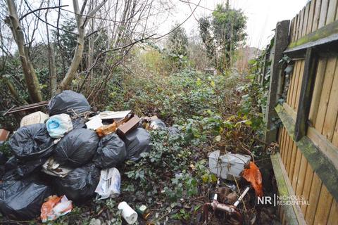 202 Chessington Road, Ewell, Epsom, KT19 9XA