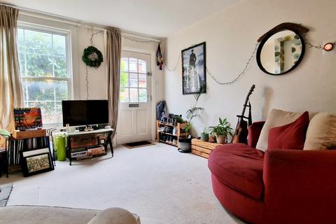 2 bedroom terraced house to rent - Guildford Road, Farnham