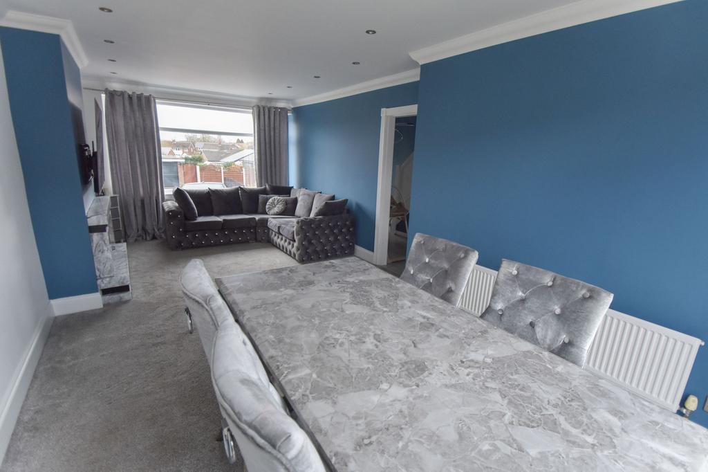Lounge Dining Room