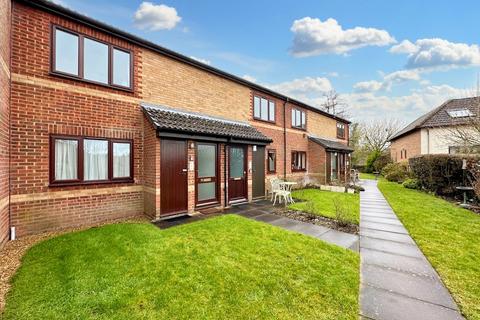 St. Marys Close, Alton, Hampshire