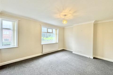 2 bedroom semi-detached house to rent, Pontefract Road, Castleford