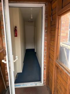 1 bedroom flat to rent, St. Saviours Road, Leicester LE5