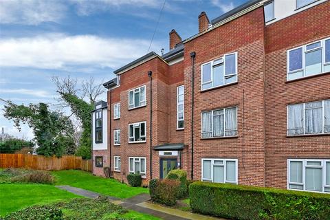 2 bedroom apartment to rent, Courtlands, Maidenhead, Berkshire, SL6