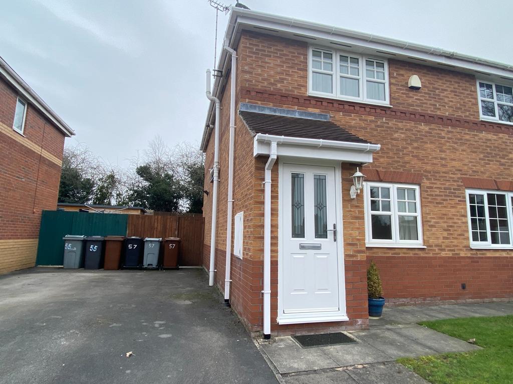 Coleridge Close, Ettiley Heath, Sandbach, CW11 2 bed semidetached