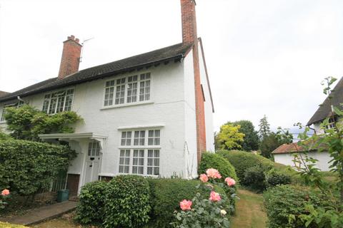 50 Fowlers Walk, London, W5 1BG