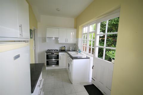 50 Fowlers Walk, London, W5 1BG