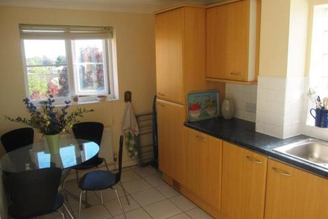 2 bedroom apartment for sale - Halimote Road, Aldershot, Hampshire, GU11