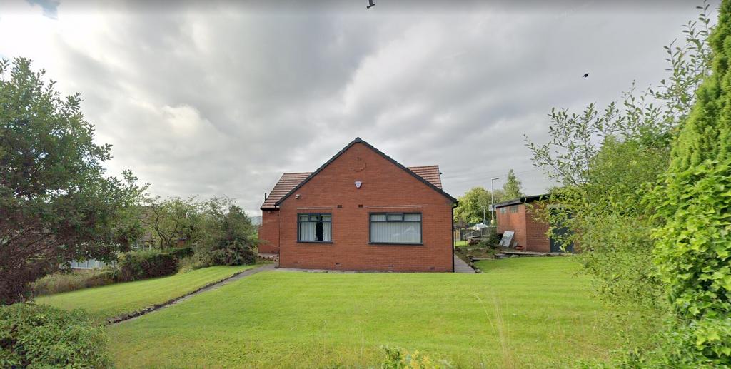 Lovers Lane, Saddleworth, OL4 4 bed detached house to rent £1,595 pcm