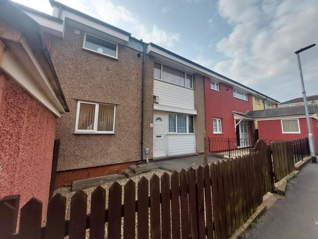 Patrington Garth, Bransholme, Hull... 3 bed terraced house £65,000